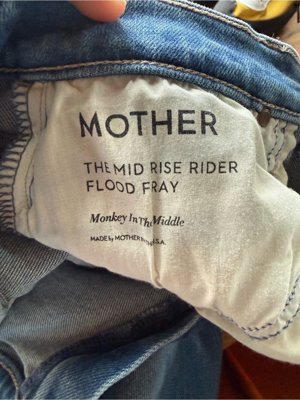 MOTHER The Mid Rise Rider Flood Fray - Picture 7 of 10